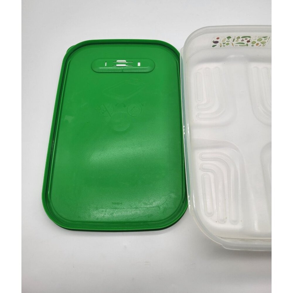 TUPPERWARE FridgeSmart® Medium Storage Container Fruits Veggies 1.75QT 1.8L - Picture 10 of 10